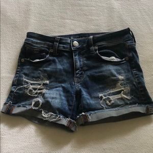 american eagle  jean shorts😏